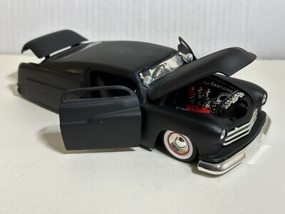 JADA DUB CITY 1951 MERCURY MATTE BLACK 1:24 DIECAST MODEL CAR NEW