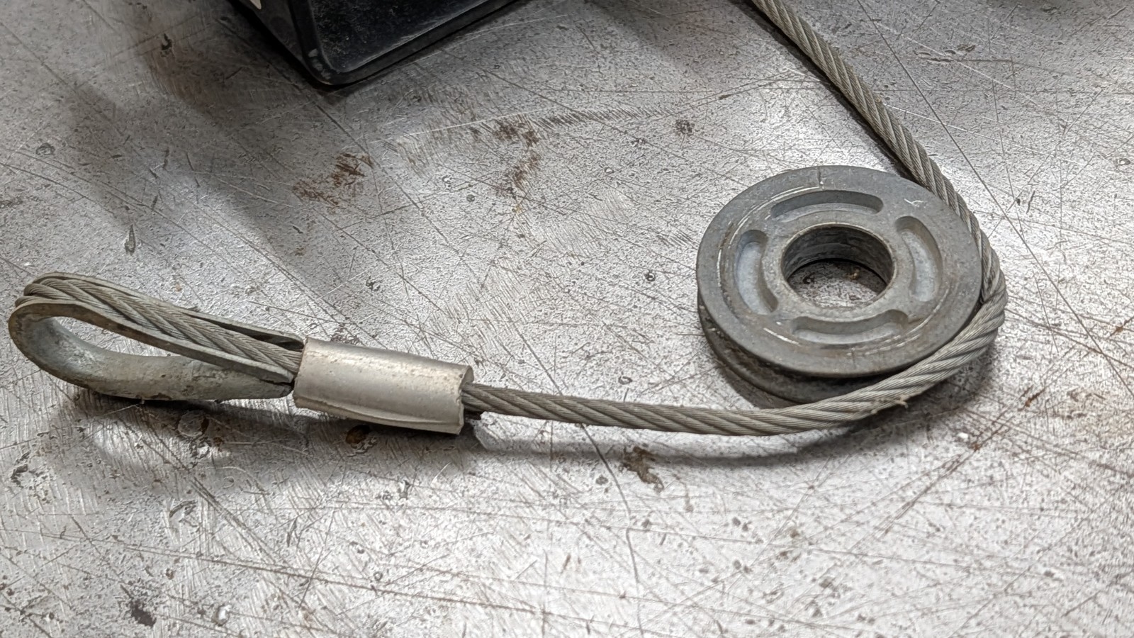 Dayton Model 4JY73  3000 Lb. 12V DC Electric Winch 1.1 Peak HP Good Working Used