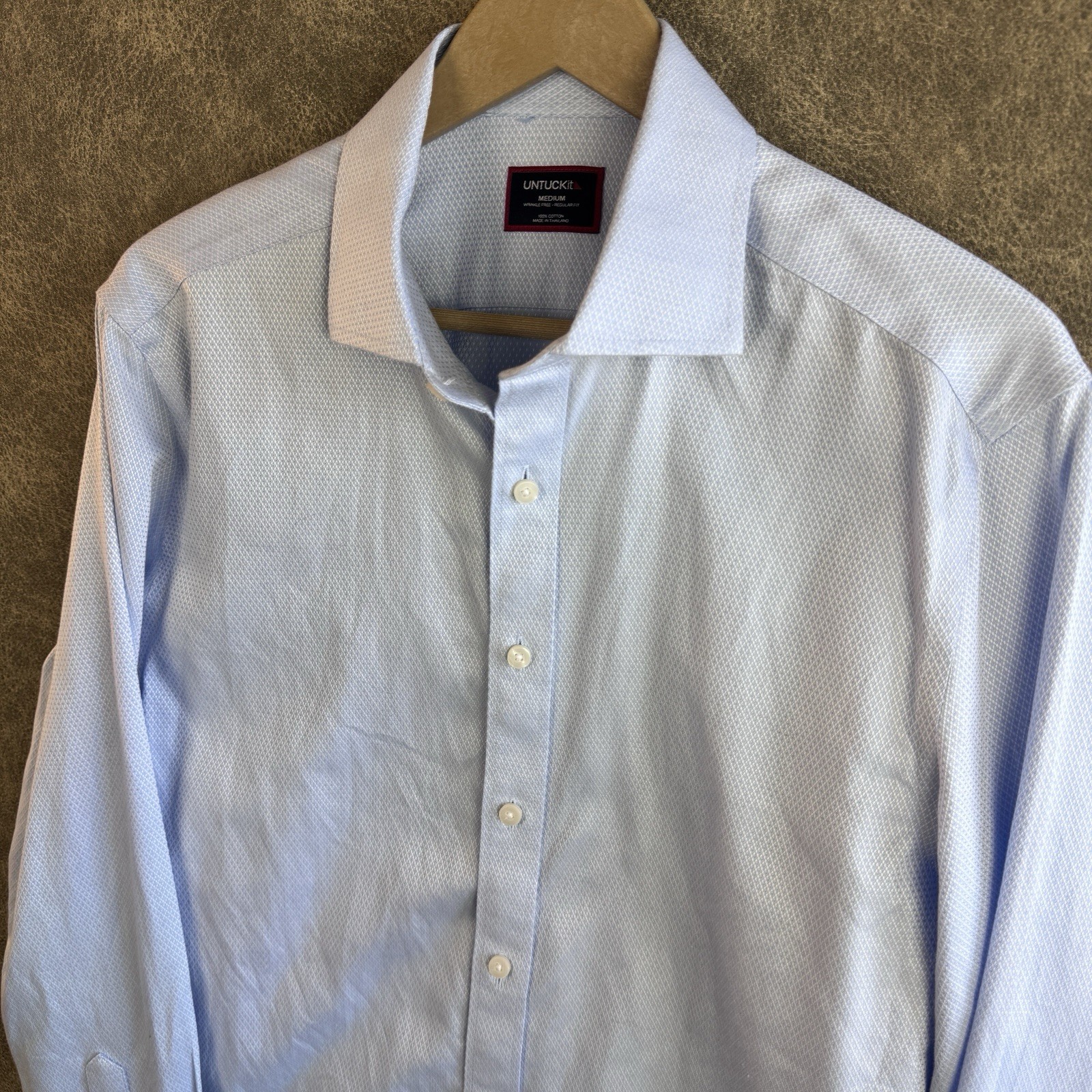 UNTUCKit Richards Button Down Shirt Medium Light … - image 1