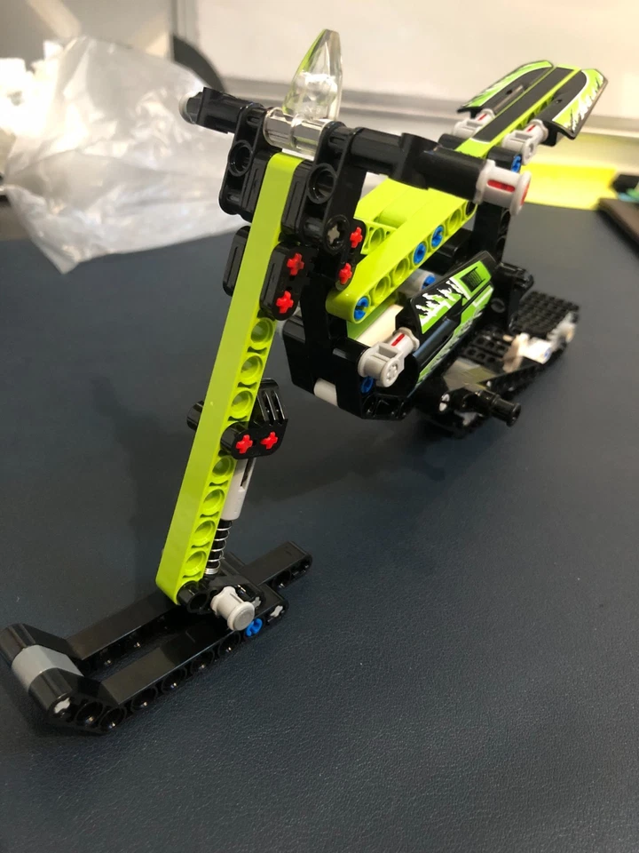 LEGO Technic 42021 Snowmobile, photo 2 of 5