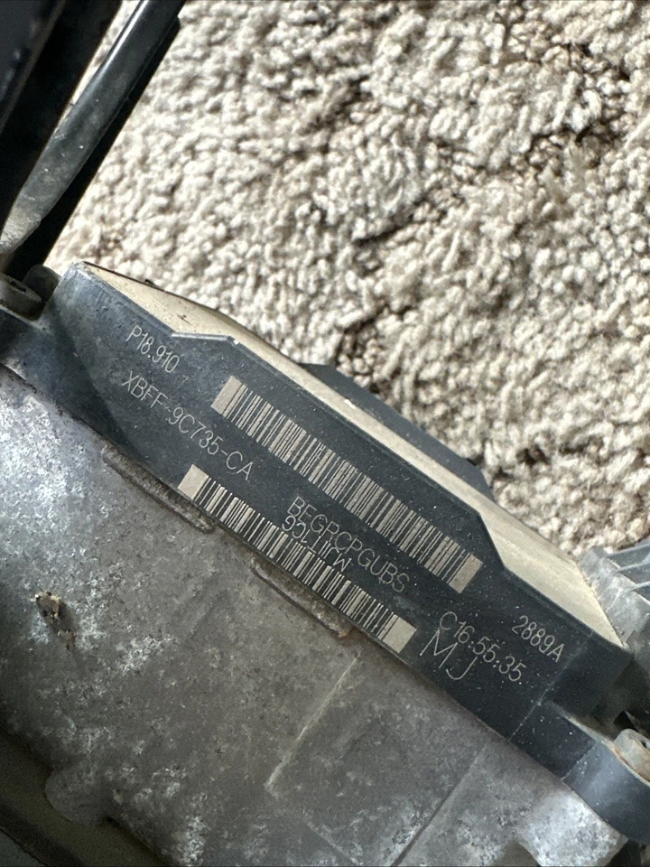 Toyota Tacoma 1999 2000 módulo de control de crucero de 6 cilindros servo 88001-04030 OEM Foto 4 de 4