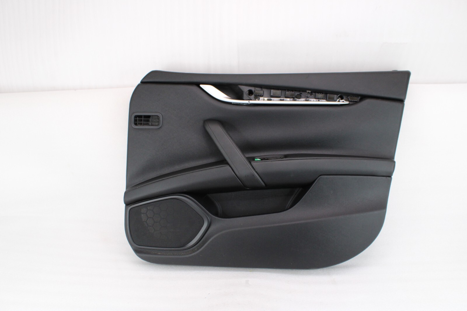 🚀 2014-2017 MASERATI GHIBLI SQ4 RIGHT PASSENGER FRONT INTERIOR DOOR PANEL OEM