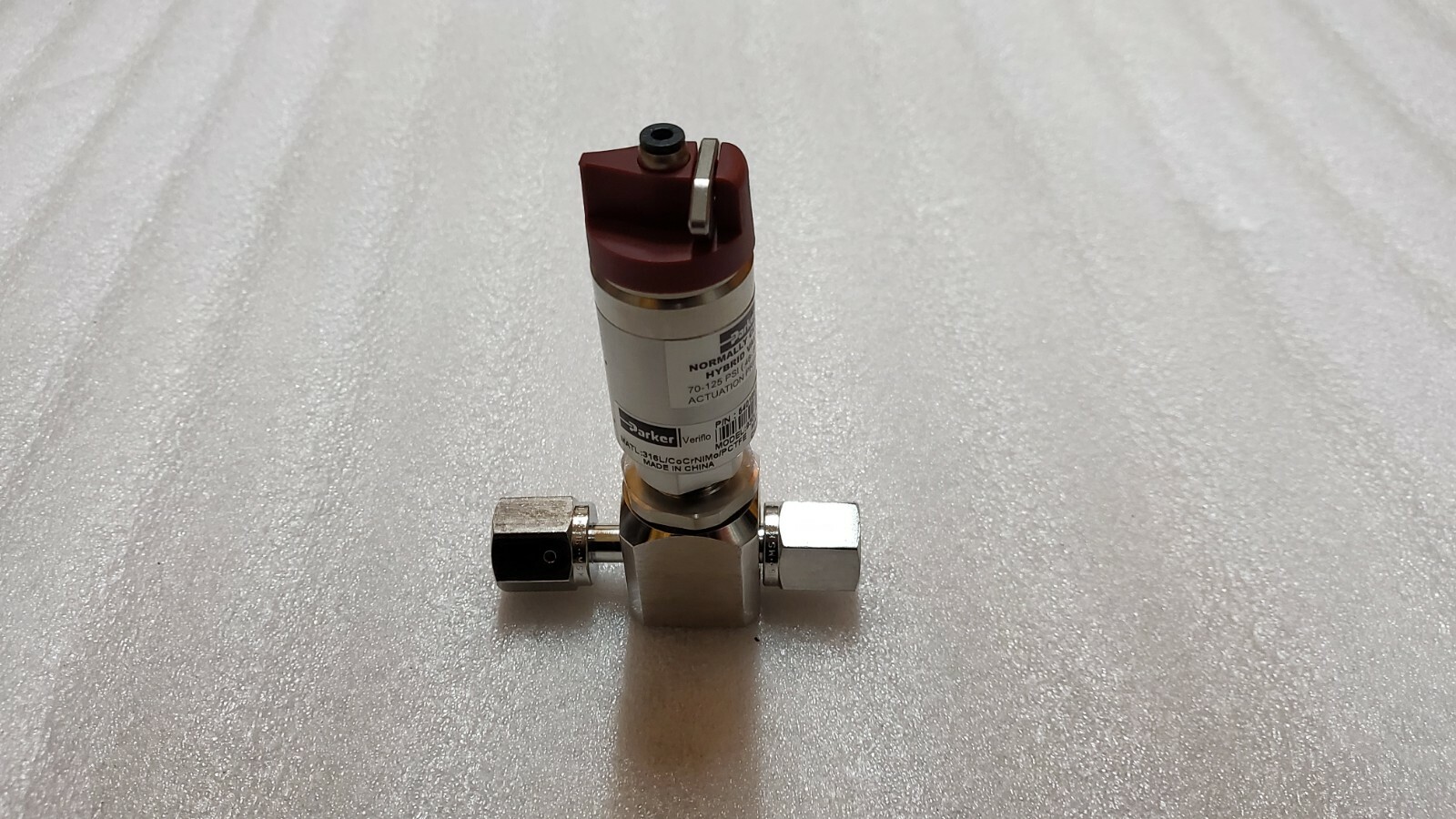 As-Is PARKER NORMALLY CLOSED HYBRID VALVE 930LPHYSFSFF