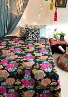Handgefertigte indische Baumwolle Blumendruck Kantha Quilt Wende Tagesdecke D...