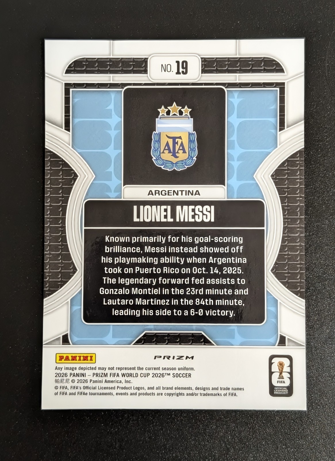 2026 Panini Prizm FIFA World Cup Lionel Messi Silver Prizm Phenomenon Argentina view 2