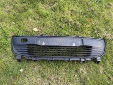 RENAULT TWINGO MK3 2014 - 2019 GENUINE FRONT BUMPER LOWER GRILLE 622541335R
