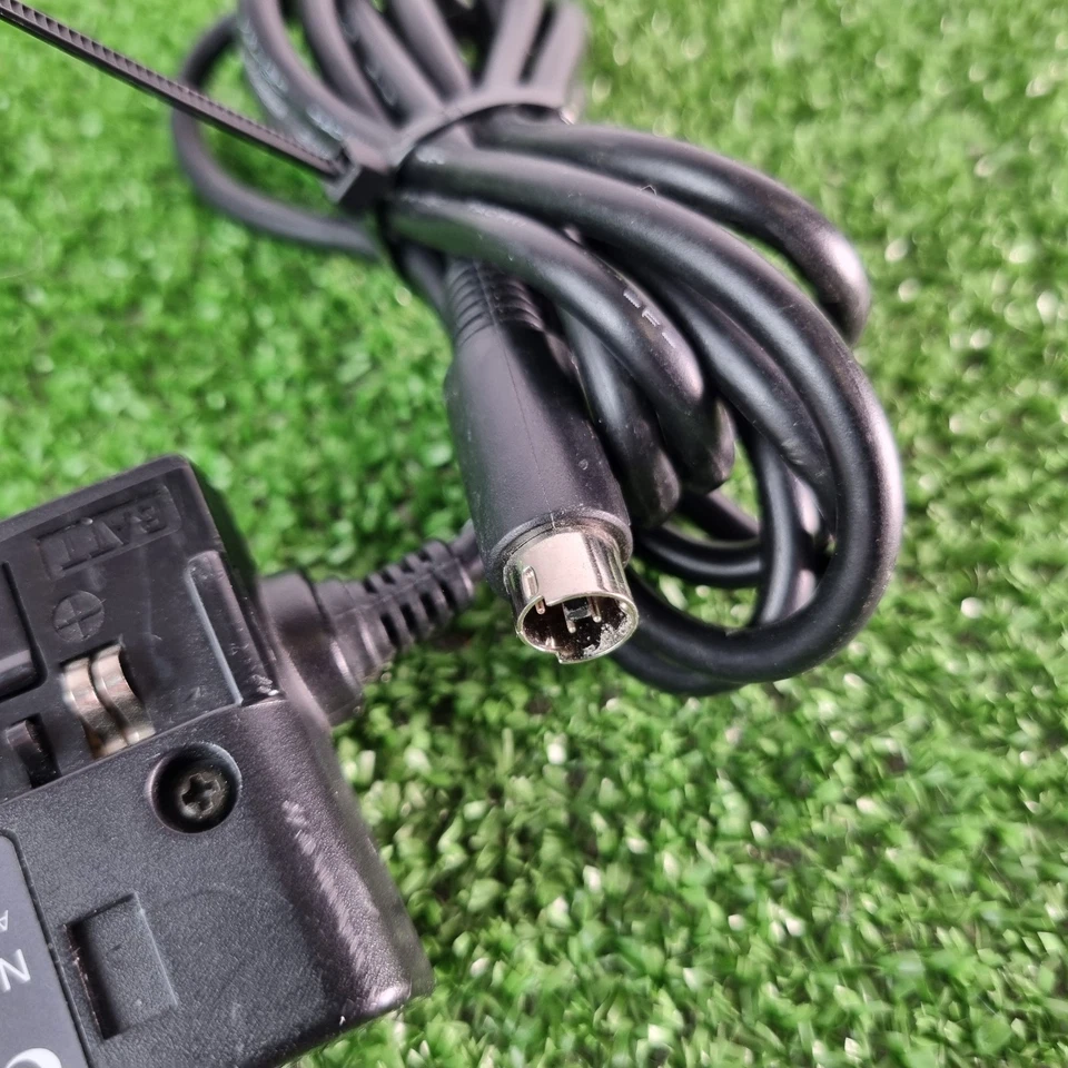 Acoplador de carga para videocámara portátil Canon CR-E7K negra para PowerShot/EOS Rebel Foto 2 de 3