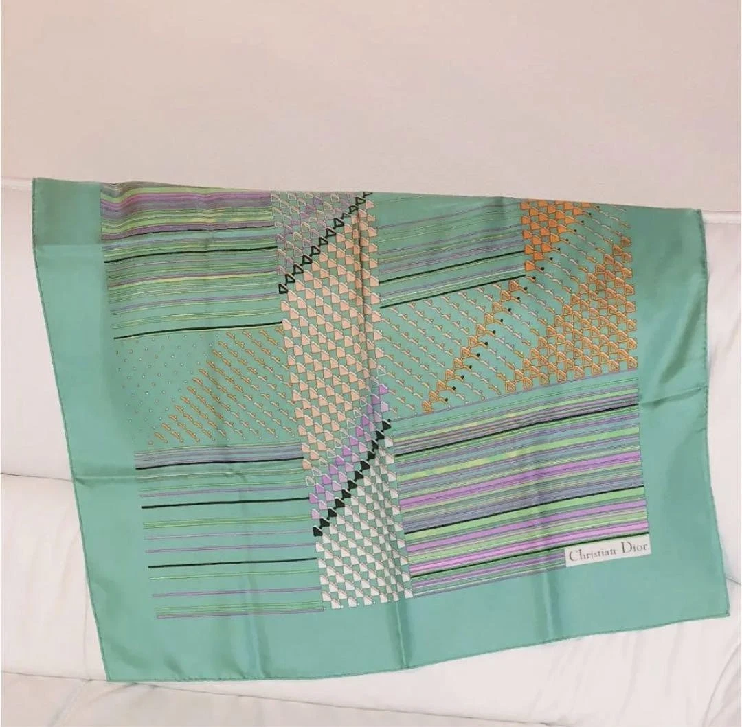 Foulard ancien Christian Dior soie verte