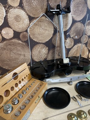 UdSSR Labor Typ Technische Waage + Gewichte Waage 