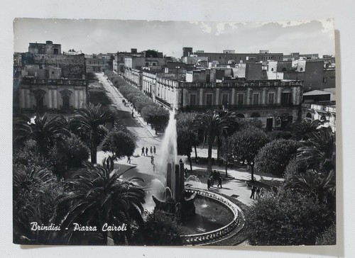 25650 Cartolina - Brindisi - Piazza cairoli - VG 1952 - Imagen 1 de 2