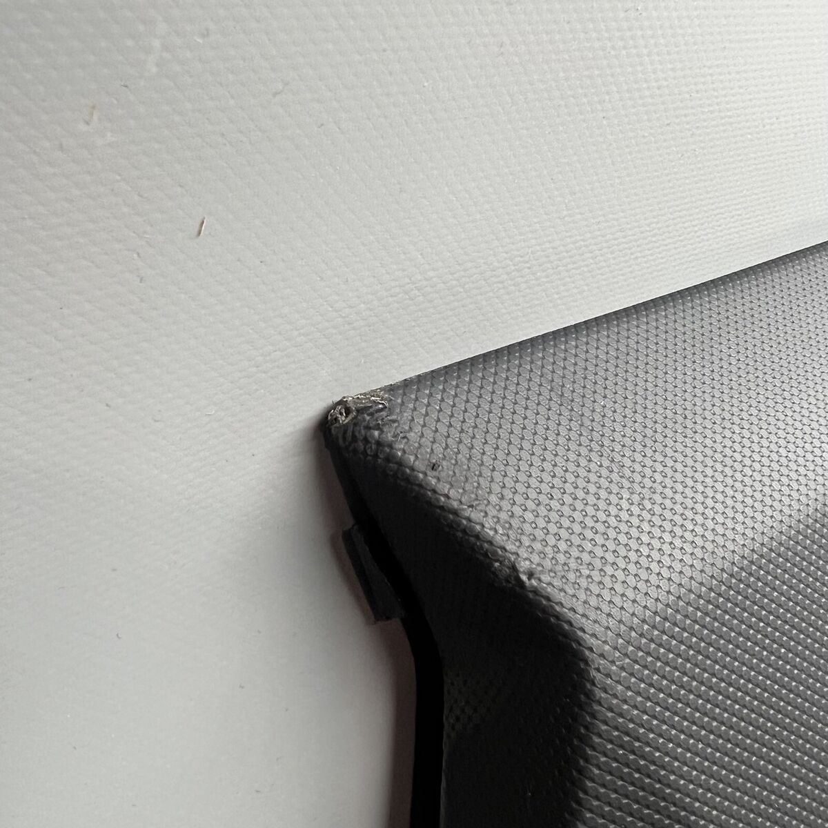 TESLA CYBERTRUCK TOP PAD SUBASSEMBLY 2024 2025 OEM 1819654 TESLA CYBERTRUCK TOP PAD SUBASSEMBLY 2024 2025 OEM 1819654
