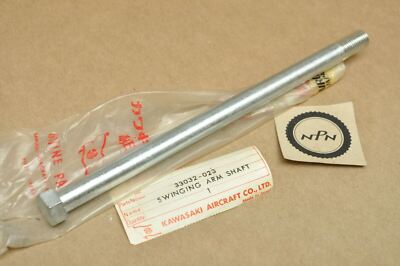 NOS OEM Kawasaki G31 Centurion G4 Trail Boss KV100 Swing Arm Shaft Pivot Bolt
