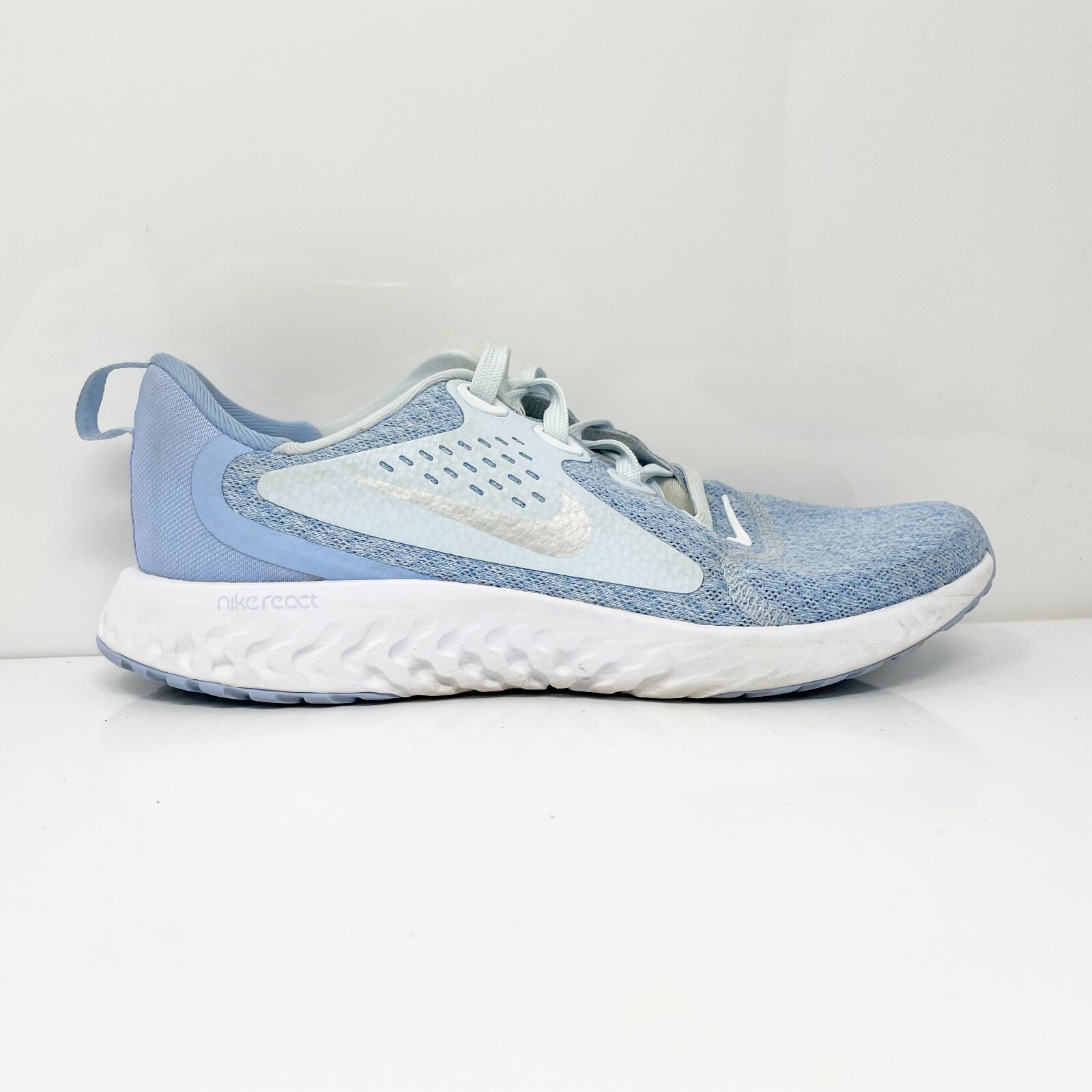 nike boys legend react