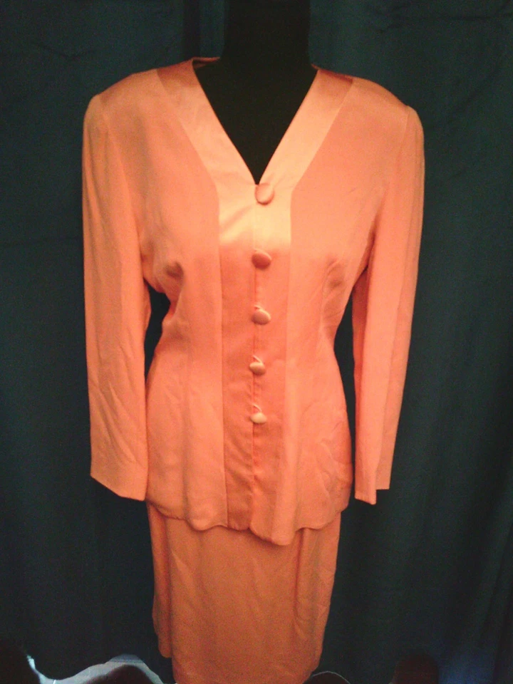 Angela Lansbury Owned Worn jacket and skirt set Stylist Sydney Guilaroff - Image 3 of 4