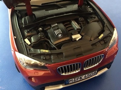 BMW X1 E84 1:18 Scale Diecast Model Vermillion Red 80432156803 NIB