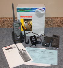 Raytheon Ray 102 VHF Handheld Submersible Marine Radio Manual Charger Belt Clip