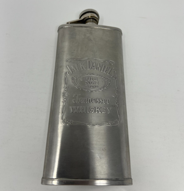 Jack Daniels Tennessee Whiskey Old No. 7 Hip Flask Stainless Steel 5oz