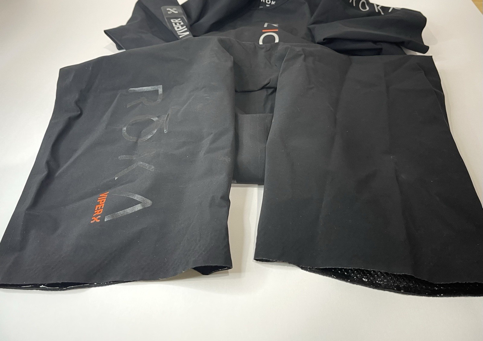 ROKA VIPER X SWIMSKIN Medium SHORT SLEEVE Triathlon Ironman