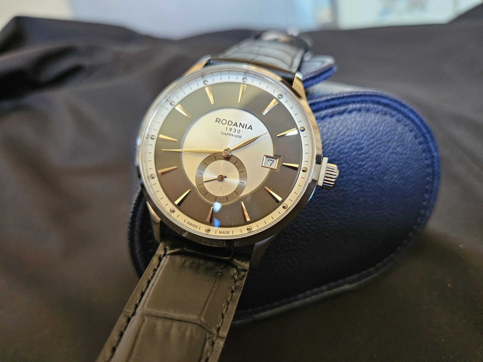 Montre Rodania quartz suisse étanche montre de luxe discrète pour costume homme moderne