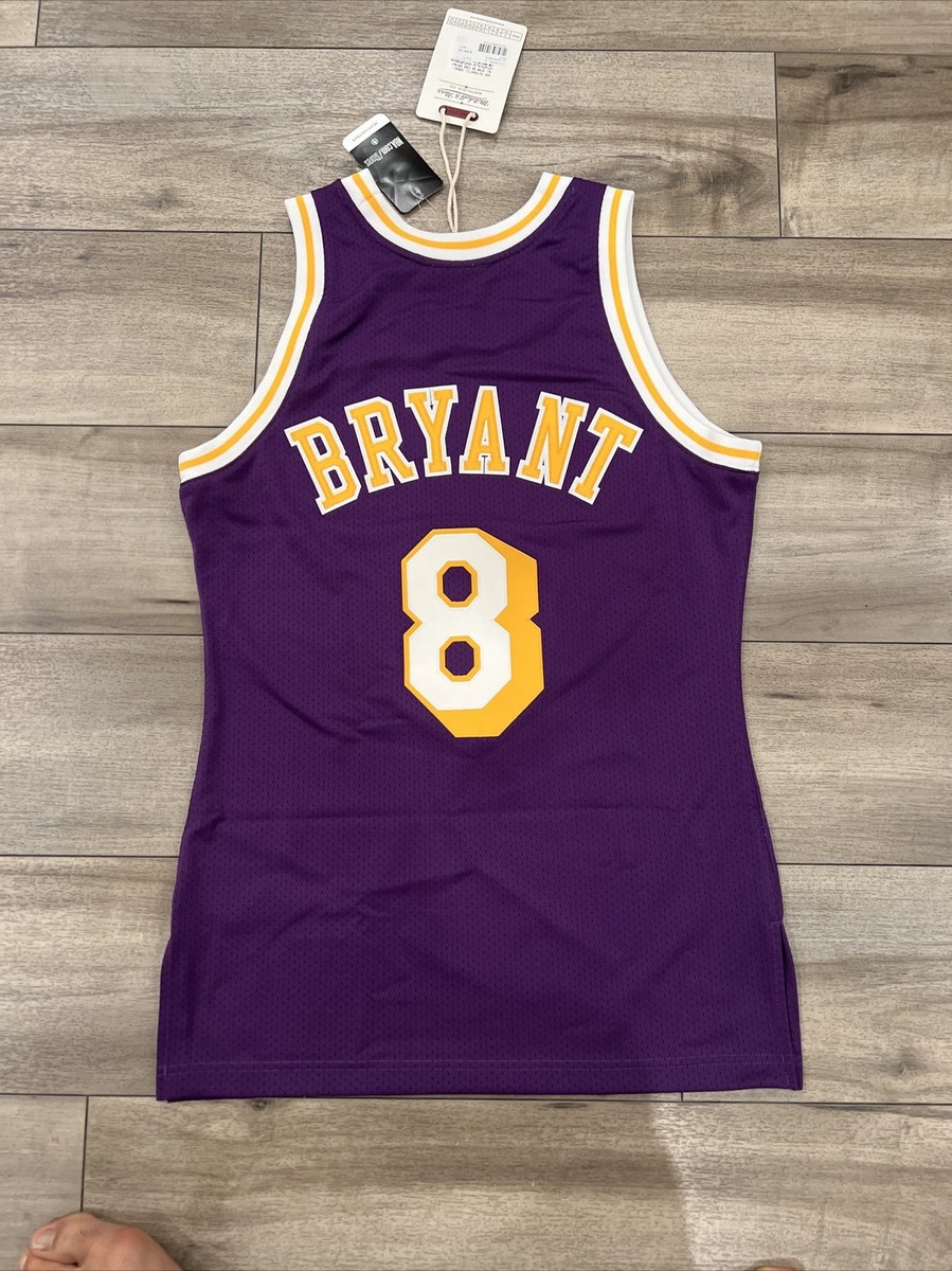 m*8様 正規品 レイカーズ　ミッチェル&ネス　Kobe Bryant Lakers Kobe Bryant size 36 Small Authentic Mitchell and Ness