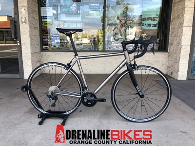 Rikulau Audax Titanium Ultegra Rim Brake Road Bike - Medium