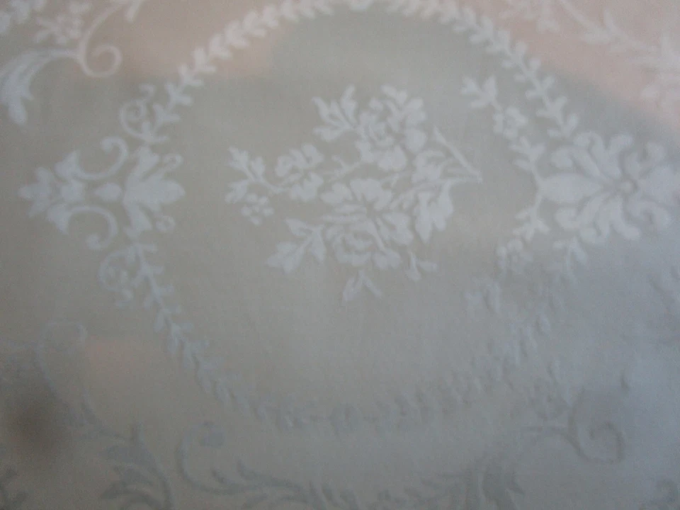 Bloomingdale's green sage floral Antoinette king flat sheet 600 TC New - Image 2 of 3