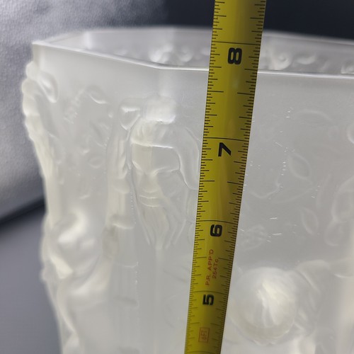 Desna Vase octagonal White frosted glass with embossed cherubs Angels Antique - Picture 11 of 11