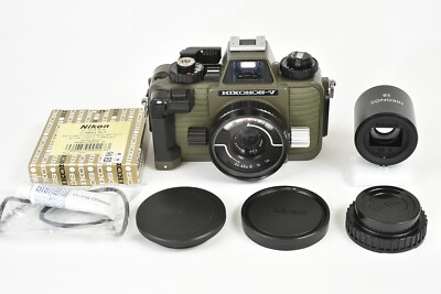 Nikon Nikonos V Green Underwater 35mm F/2.5 Film Camera [Very good