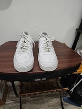 Size 9- Nike Air Force 1 '07 ES Men's 