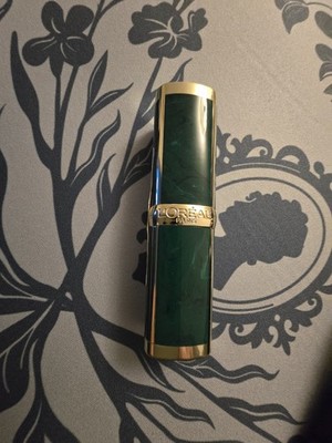 Loreal Paris Colour Riche Balmain Urban Safari Lippenstift limitierte Auflage grün Etui