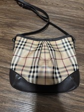 Burberry Nova Check Shoulder Bag Zip Closure Beige Brown Black Gold Hardware