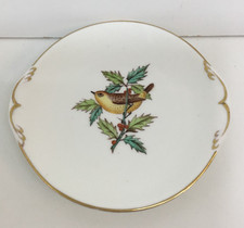 Vintage Trinket Dish Plate Wren Bird Holly with Gold Gilded Edge (C14.5)
