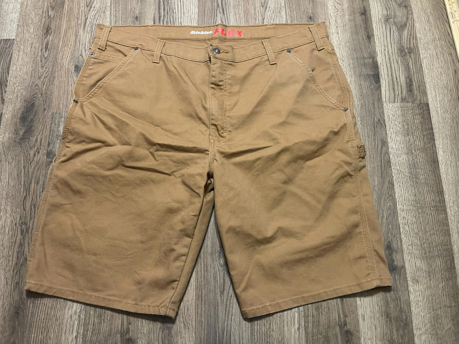 Dickies Flex Shorts, Men's Size 40, Brown, Flat Front, Cargo Shorts