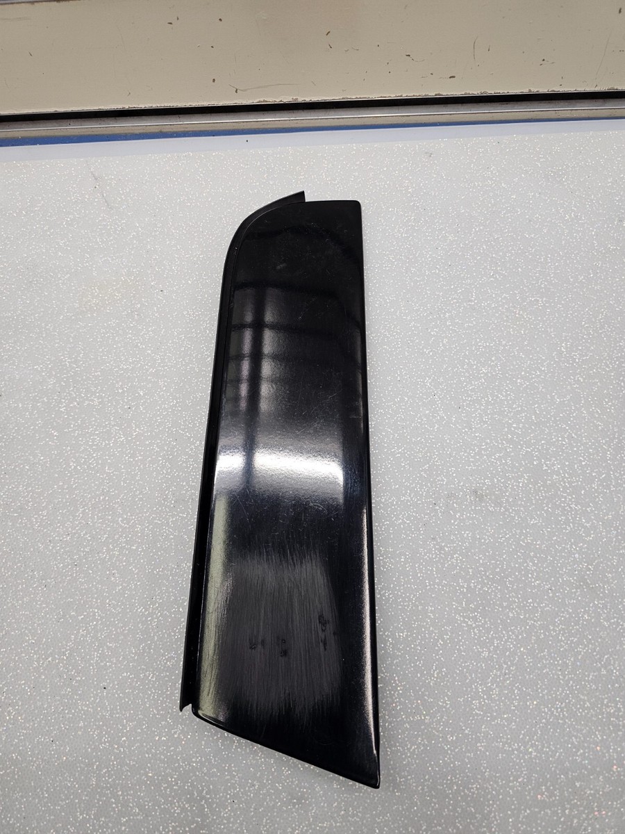 🔥2004-2008 Nissan Maxima Passenger Side Rear Door Sash Cover Trim