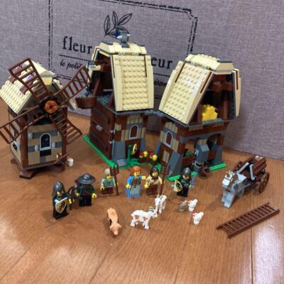 LEGO 7189 Mill Village Raid Castle Kingdoms 2011 without Box