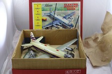 Schuco - Elektro Radiant 5600 - BOAC Airplane - German Tin Battery Op