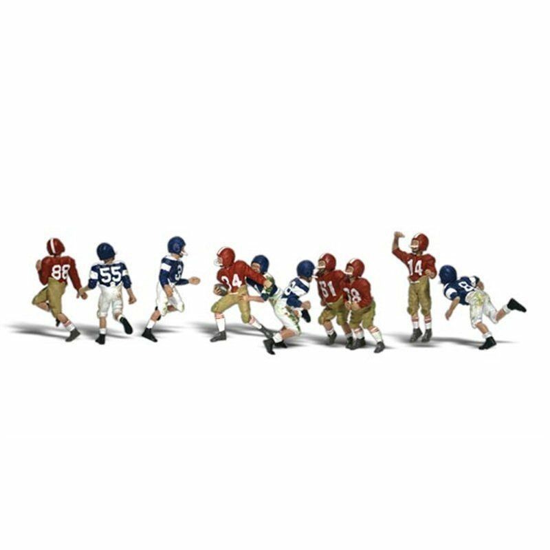 OO/HO Gauge Youth Football Players (10) Woodland scenics A1895