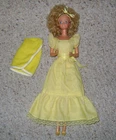 Vintage 1981 MAGIC CURL BARBIE DOLL w/Dress, Shoes, Ring, Towel, FREE Shipping!
