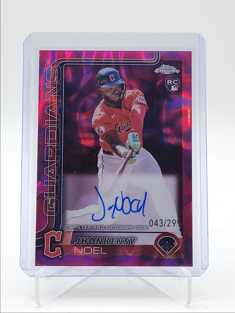 JHONKENSY NOEL 2025 TOPPS CHROME UPD ROOKIE MAGENTA PURPLE RC AUTO /299 Q3967