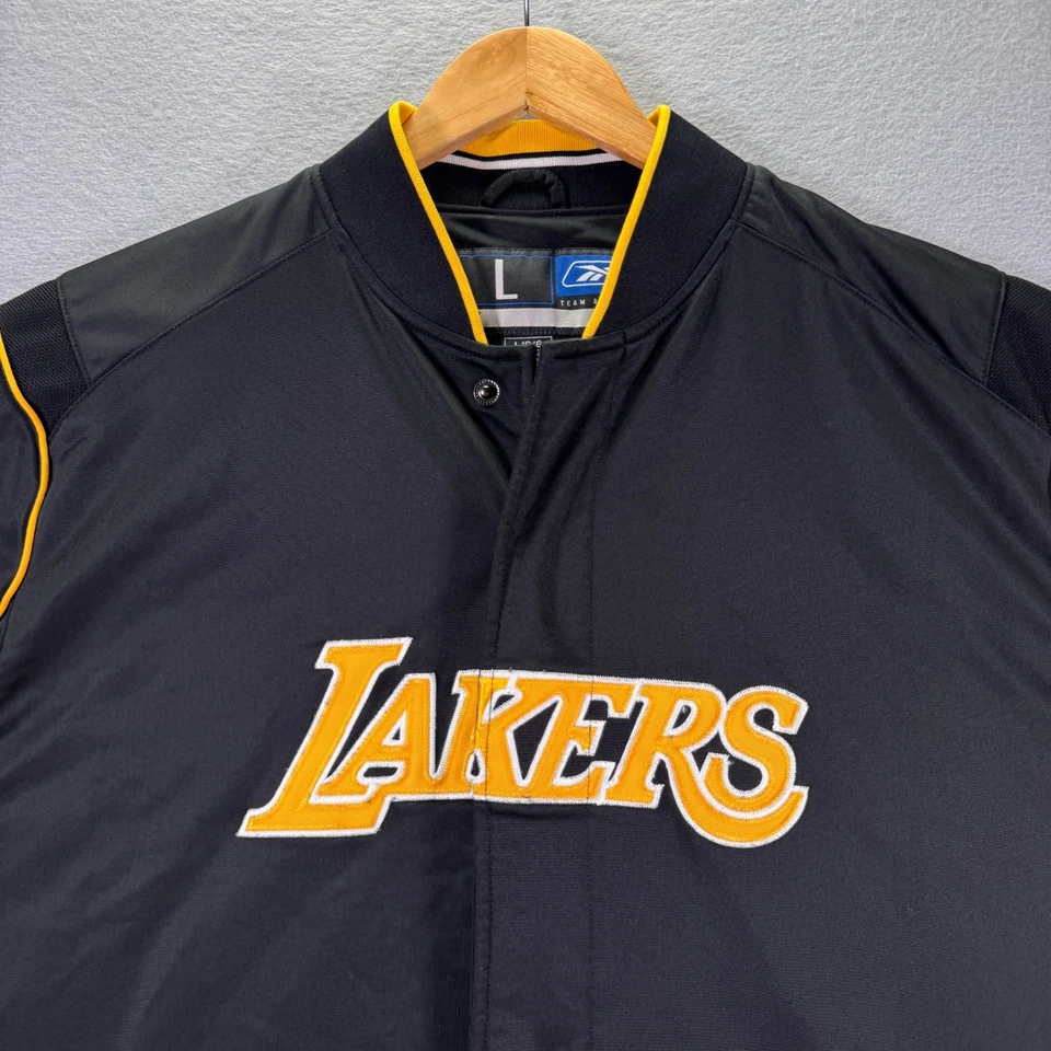 Chaqueta de calentamiento vintage de Los Angels Lakers para hombre grande negra NBA Reebok ropa deportiva Foto 3 de 4