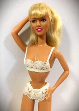 Barbie Underwear, Lace Bra & EZ-On Panties for 1966 Style Body with Small Waist