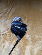 Taylormade sim 2 5 wood / 18 degree / stiff flex / fujikura ventus 6S