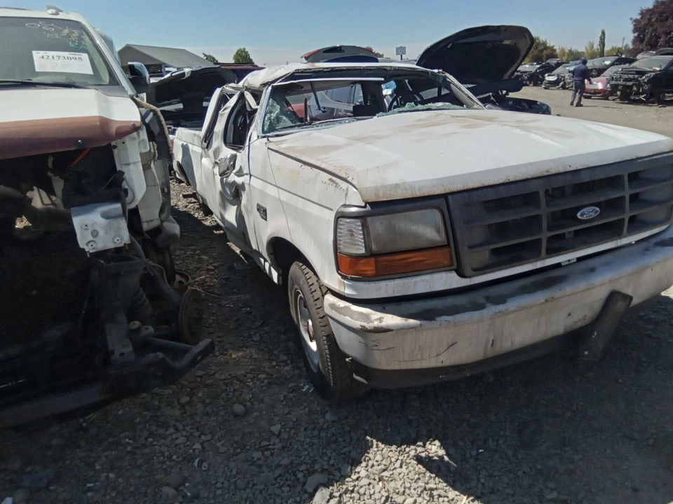 Engine 4.9L VIN Y 8th Digit Gasoline Fits 88-96 FORD E350 VAN 30894064 Foto 3 de 4