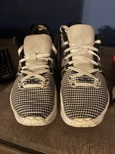 Black and White Is LeBron Witness 7 Size 8 - Used