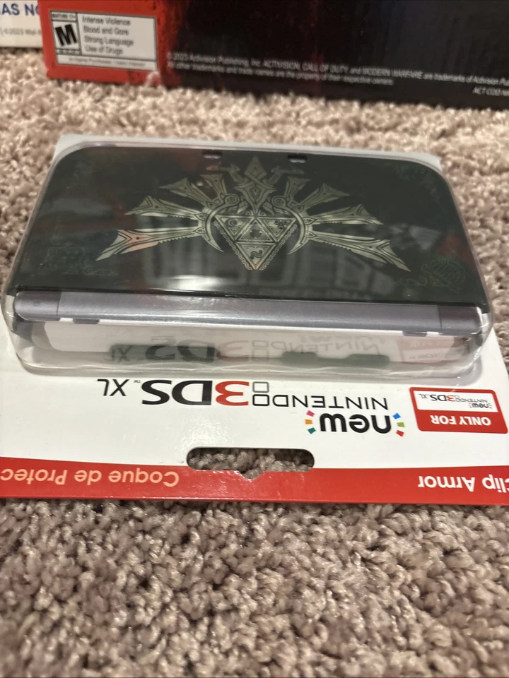 New Nintendo 3DS XL Legend Of Zelda Clip Armor Green PDP  SEALED - Image 4 of 4