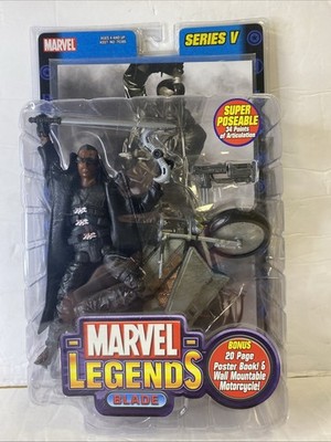 ToyBiz Marvel Legends Series 5 Blade Action Figure