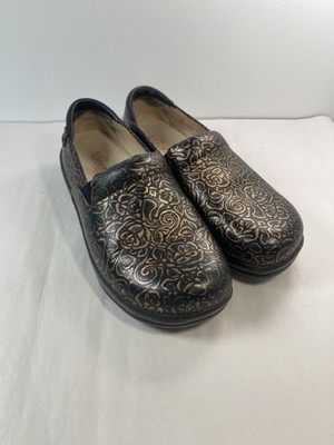 Alegria Keli Clogs Brown Floral Embossed Leather Shoes EU 38 US 8-8.5 Comfort