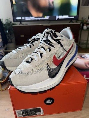Nike VaporWaffle Sacai Sport Fuchsia Game Royal Men's Size 11 CV1363-100 Sail