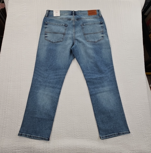 Lucky Brand 223 Straight Jeans Men's 38x30 Med Wash Stretch Denim Classic NEW - Picture 2 of 22
