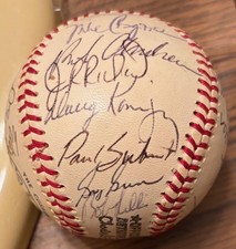 1975 HOUSTON ASTROS SIGNED BALL! 31 SIGNATURES! CLASSIC HOUSTON SIGNED BASEBALL!